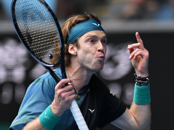 漫长赛季中 漫长赛季中