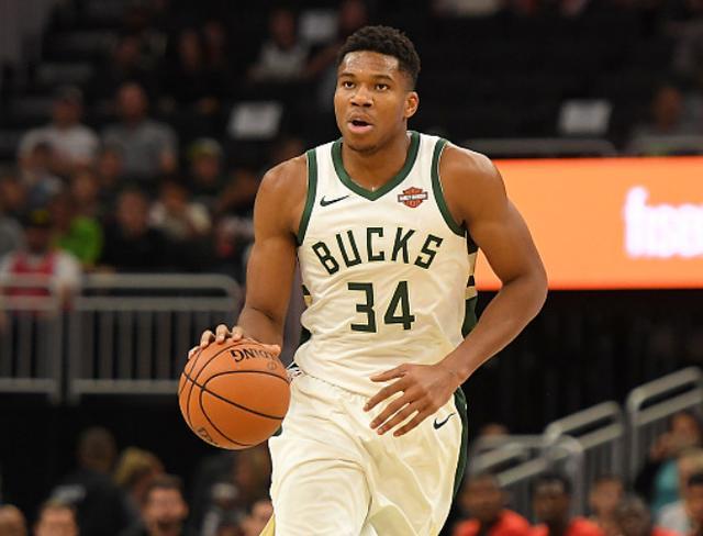 休赛期是球 休赛期是球