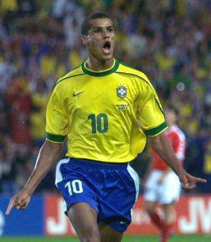 奥纳纳的决 奥纳纳的决