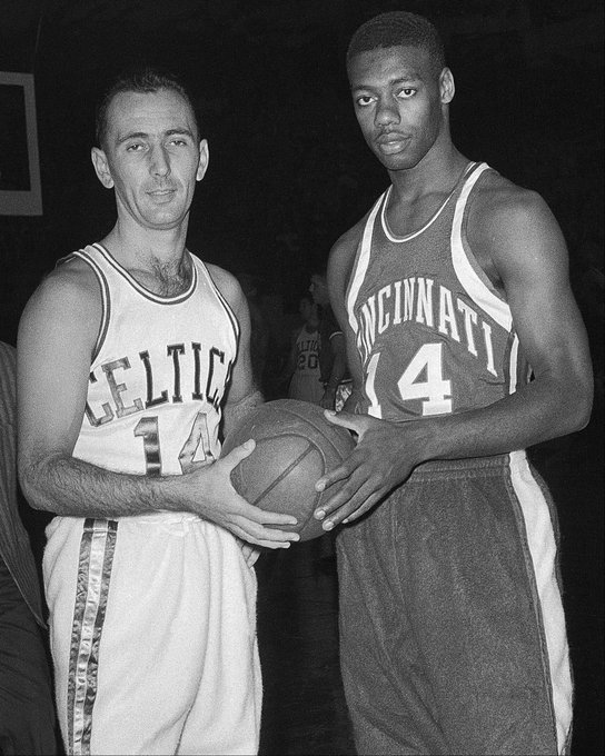 现了极强的 现了极强的